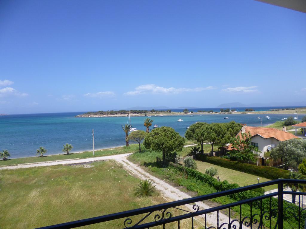 Albayrak Hotel Çeşme Bilik gambar